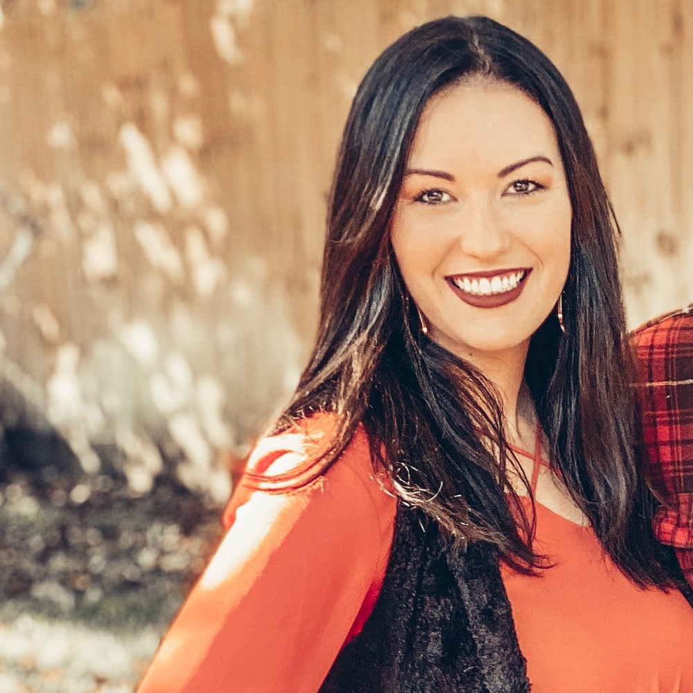 Meet your Posher, Felisha